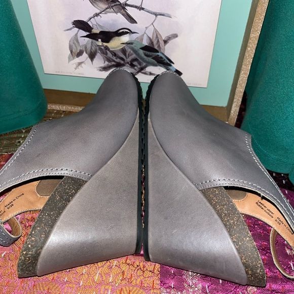 Mark Jenkins Crystal Leather Wedges Sz 39/8.5 - Picture 7 of 12